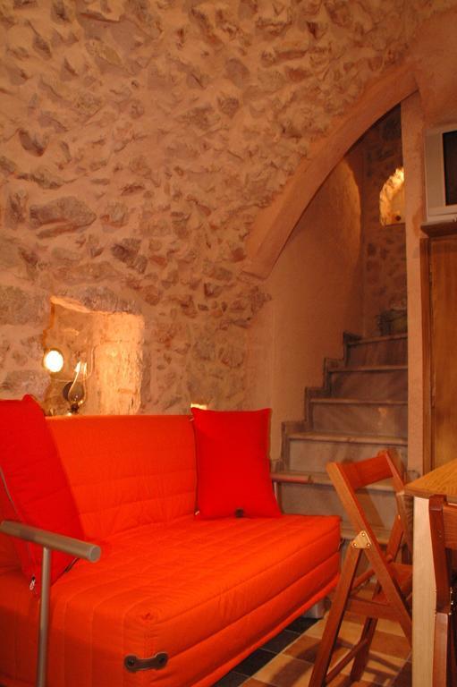 Stoneapartments, Γ Κωσταλοσ Και Σια Οε Avgonima Екстериор снимка