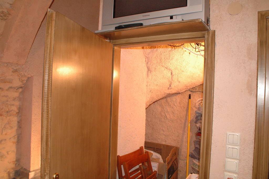 Stoneapartments, Γ Κωσταλοσ Και Σια Οε Avgonima Екстериор снимка