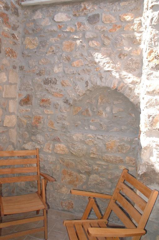 Stoneapartments, Γ Κωσταλοσ Και Σια Οε Avgonima Екстериор снимка