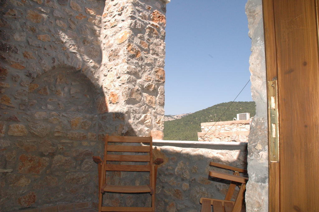 Stoneapartments, Γ Κωσταλοσ Και Σια Οε Avgonima Екстериор снимка