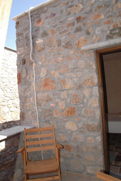 Stoneapartments, Γ Κωσταλοσ Και Σια Οε Avgonima Екстериор снимка
