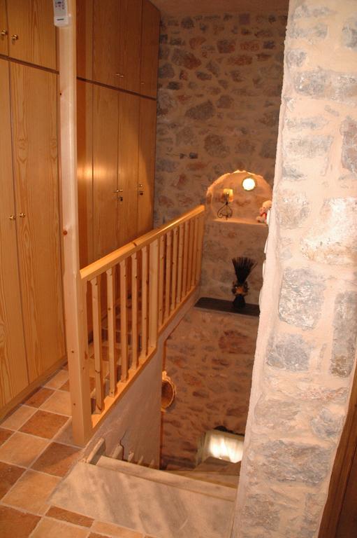 Stoneapartments, Γ Κωσταλοσ Και Σια Οε Avgonima Екстериор снимка